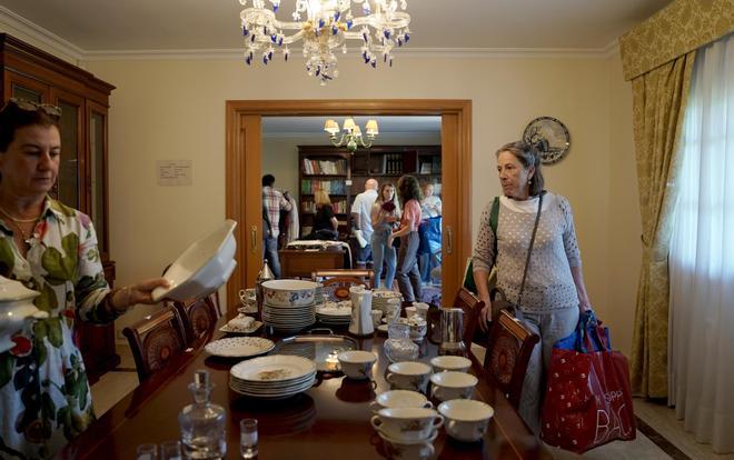 Mercadillo en una casa de lujo, organizado por La Moraleja Home.