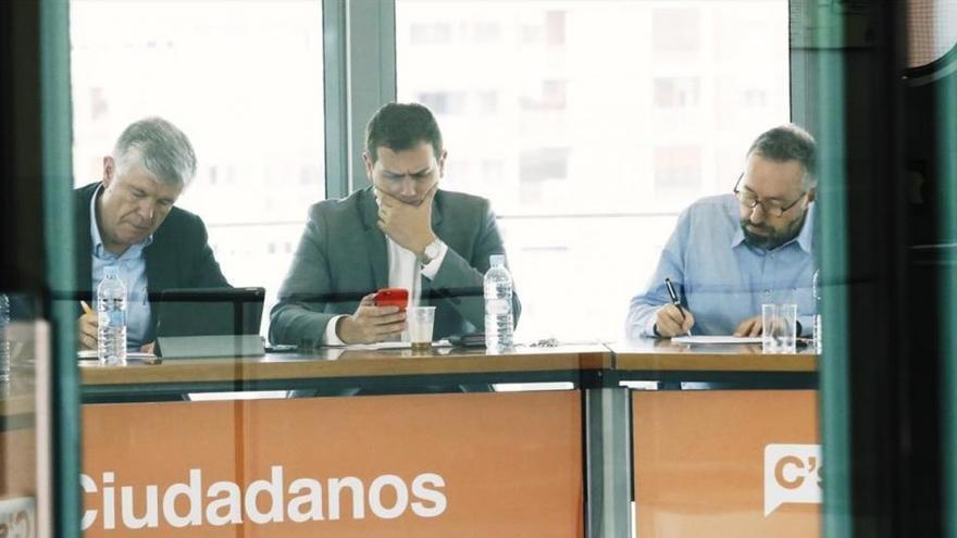 Los partidos abren el debate sobre el recorte de gastos electorales