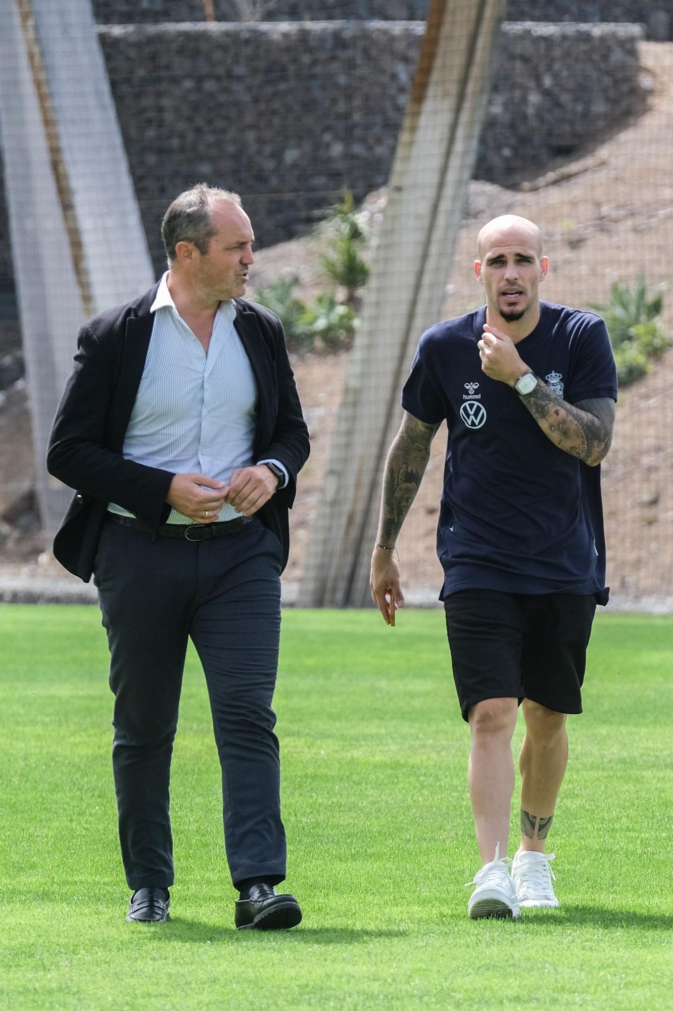 Presentación de Sandro Ramírez, nuevo fichaje de la UD Las Palmas