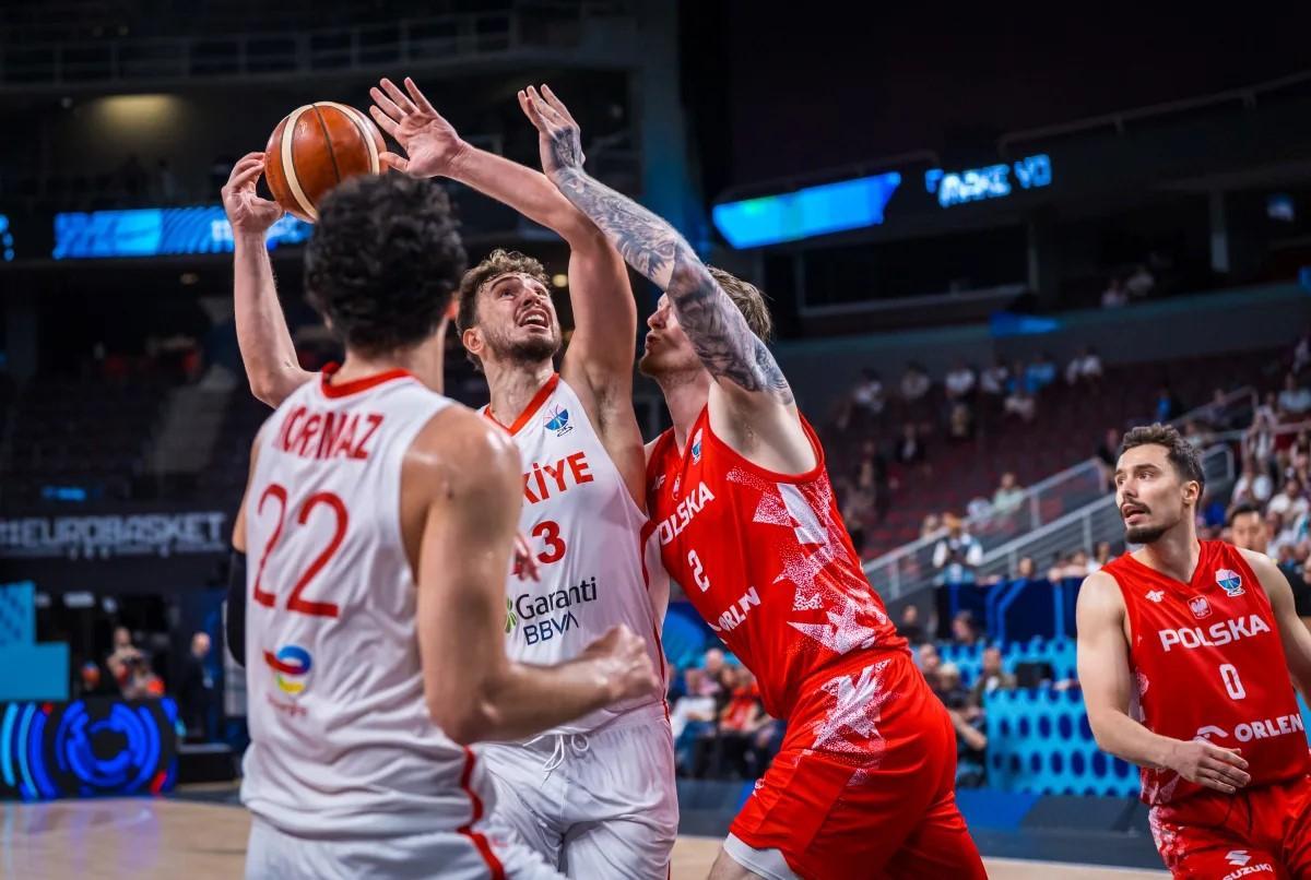 Alperen Sengun jugó un partido completo para llevar al trriunfo a Turquía