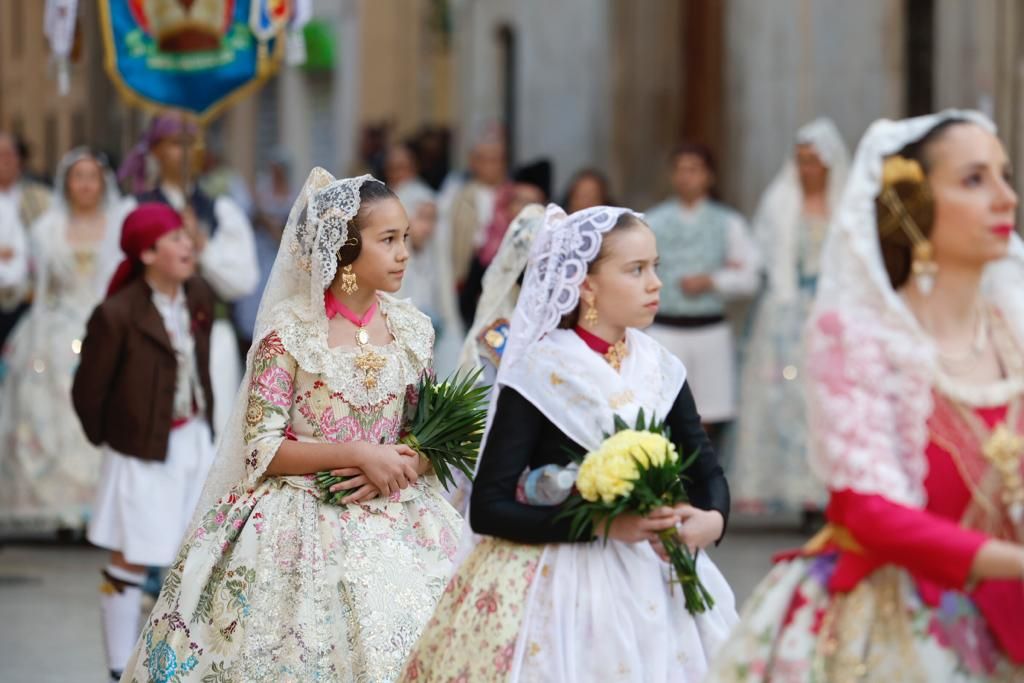 Búscate en la llegada a la plaza de la Virgen