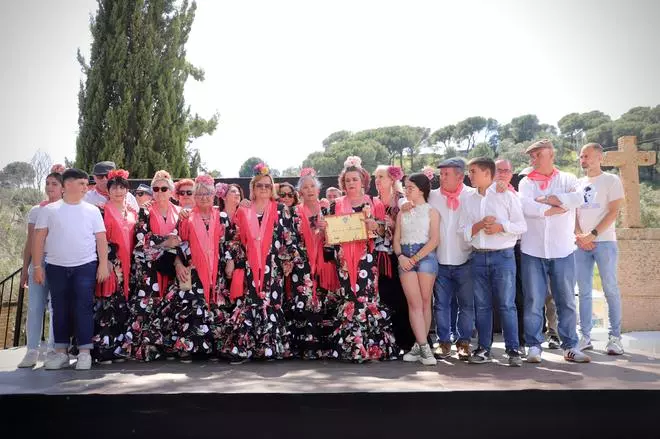 San Álvaro premia las mejores carrozas de la Romería de Santo Domingo