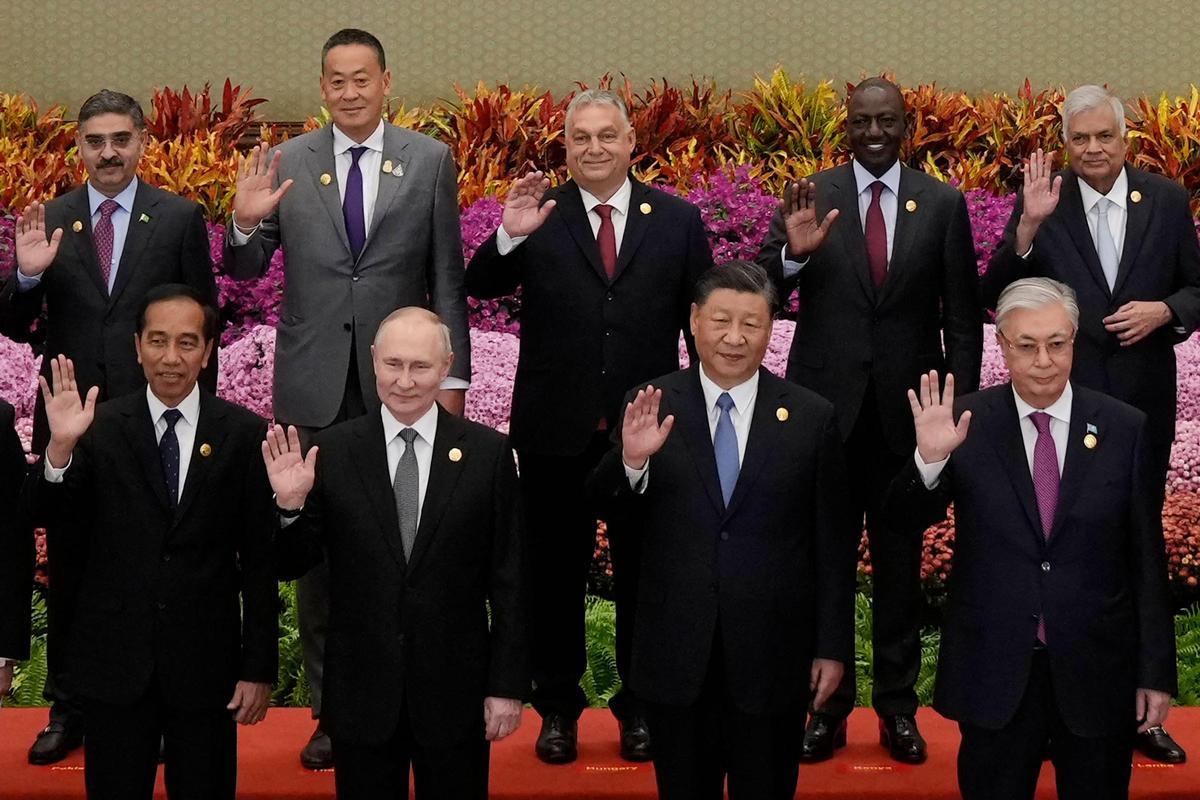 Vladímir Putin se reúne con Xi Jinping en Pekín