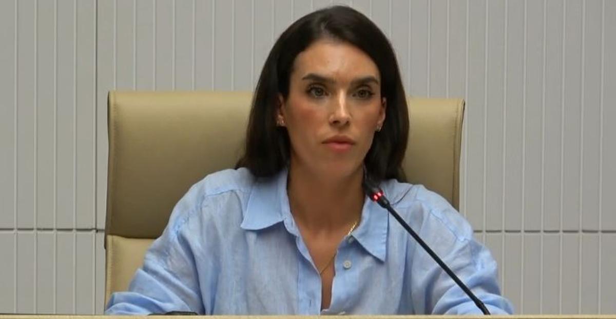 La alcaldesa María Cánovas, durante un pleno.