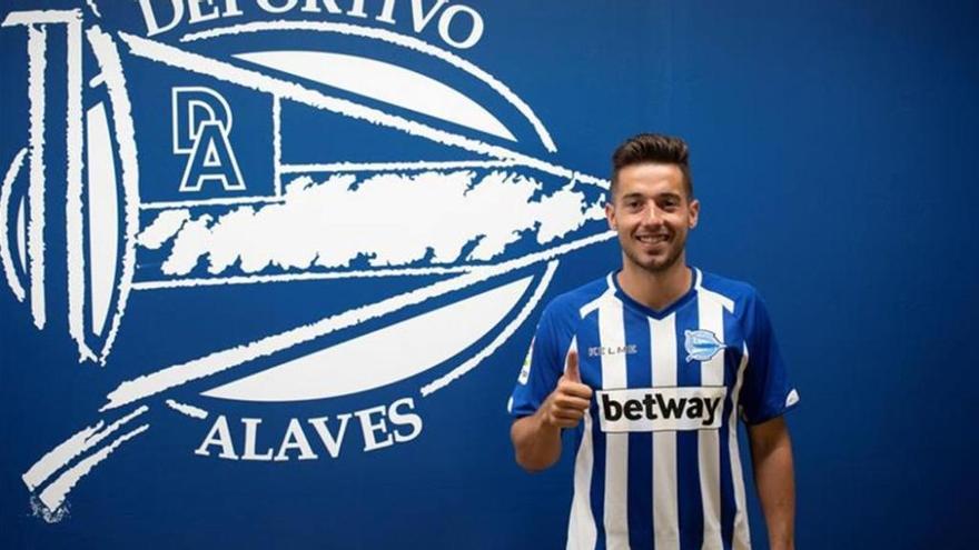 Jony, el día de la presentación con el Alavés