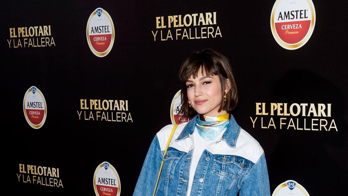 Úrsula Corberó se apunta a la moda de los bolsos con forma