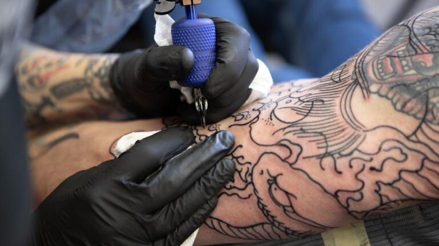¿Te vas a hacer un tatuaje? Esto es lo que tienes que saber