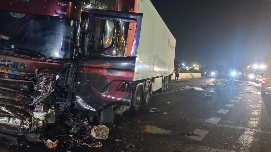 Auto brach in zwei Teile: Drei junge Menschen bei schwerem Verkehrsunfall in Palma de Mallorca gestorben