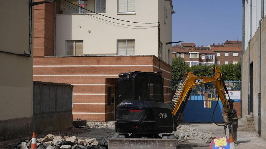 El Ayuntamiento de Zamora aprovecha el verano para hacer obras en quince colegios públicos, pero ¿quién instalará el aire acondicionado en las aulas?