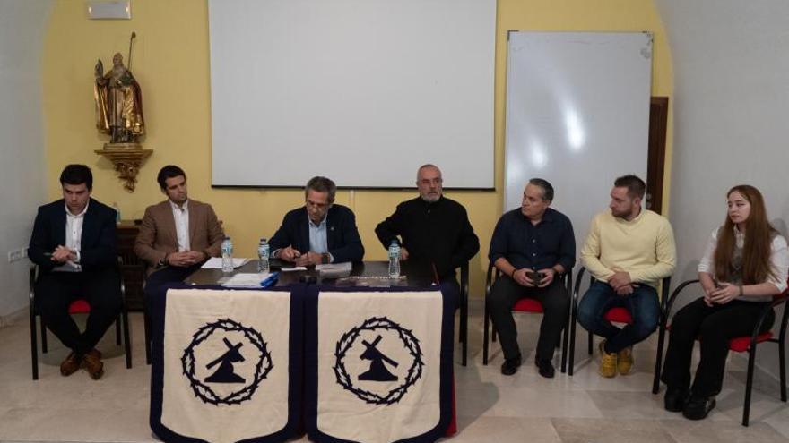 Asamblea de Jesús del Vía Crucis, celebrada ayer.