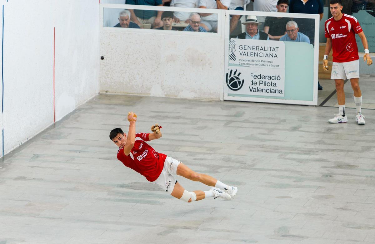 Vercher i Tonet IV volen estar en la final de raspall masculí Pro1.