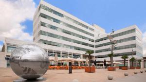 Norwegian es trasllada del Prat a Cornellà de Llobregat