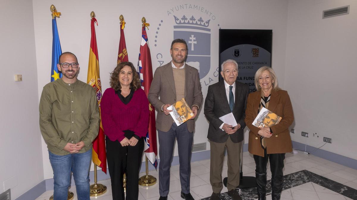 Firma del convenio del Ayuntamiento de Caravaca con Proyecto Hombre y entrega de los últimos datos