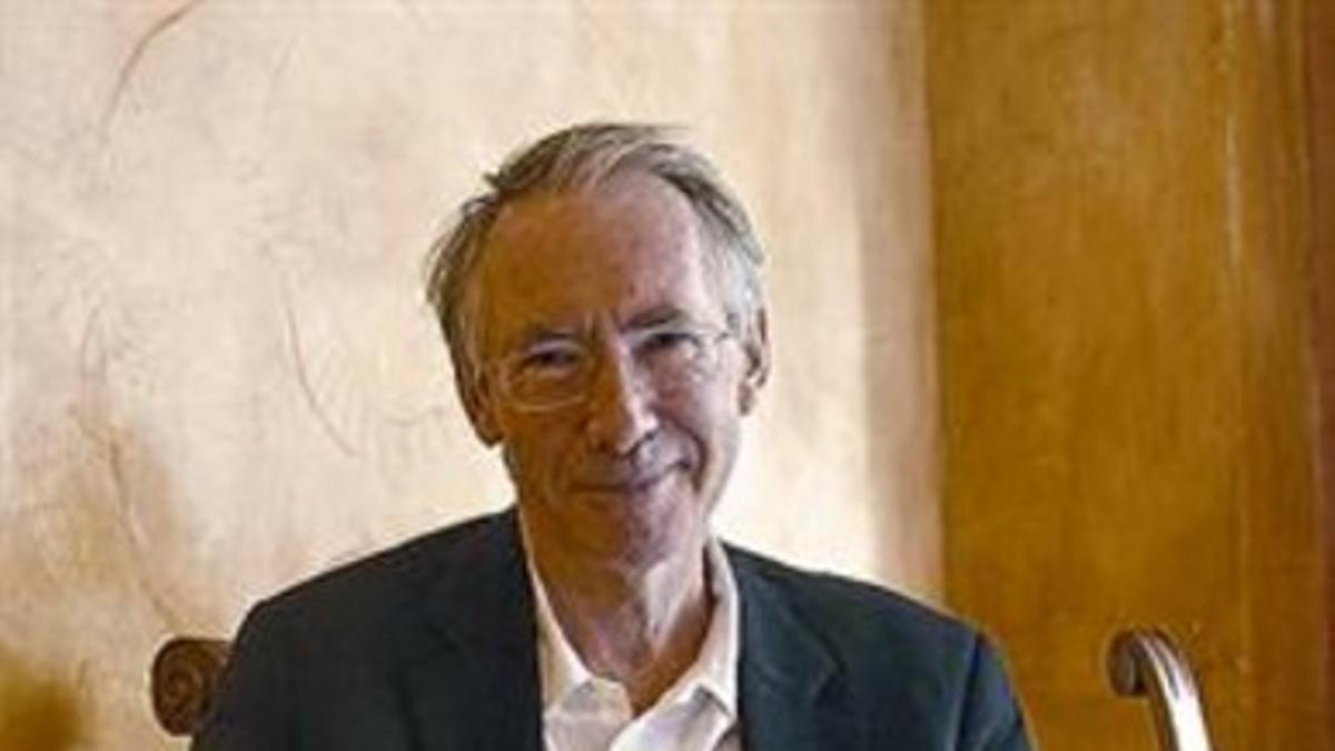 Ian McEwan.'Solar'.