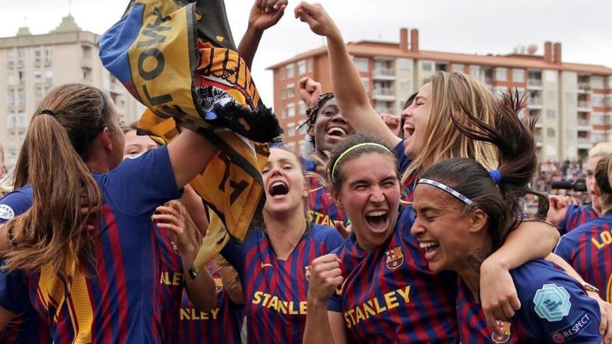 Las jugadoras del FC Barcelona celebran la victoria.