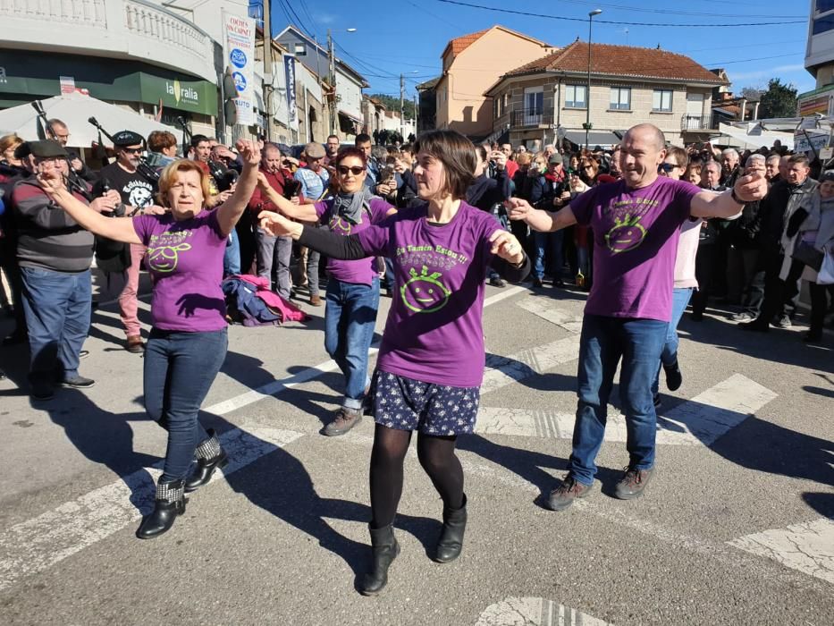 Procesión y buen comer para honrar a San Blas. // Marta G. Brea