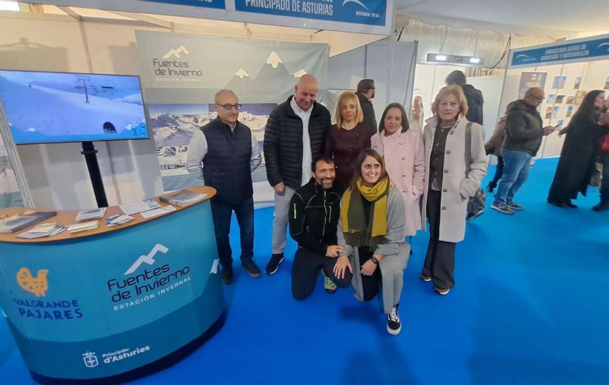 Participantes en el acto de inauguración. | D. M.