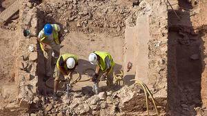 Les restes de la vil·la romana de la Sagrera desapareixen a poc a poc per deixar pas a l’AVE.