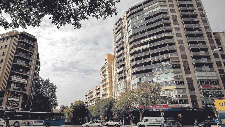 Medio siglo de un edificio &#039;ilegal&#039; en Palma