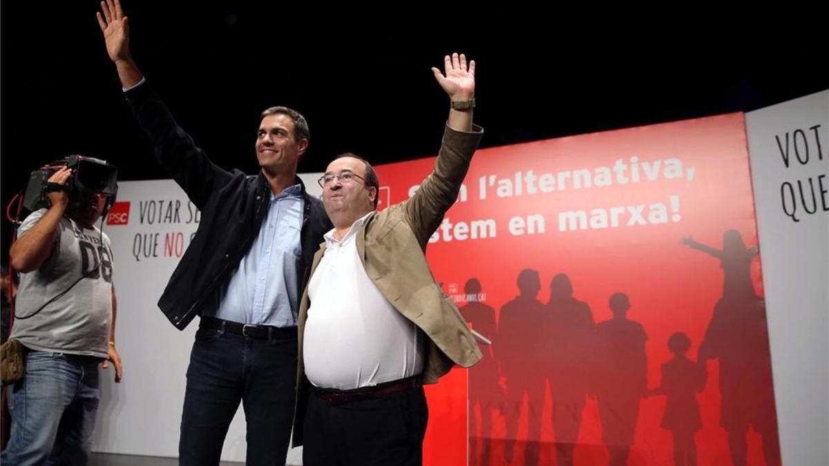 Pedro Sánchez y Miquel Iceta en Badalona.