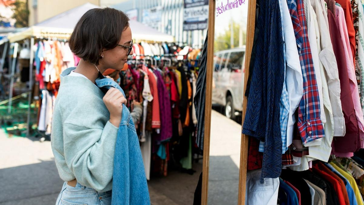 Vuelve este domingo a Valencia el mercadillo todo a 1 euro