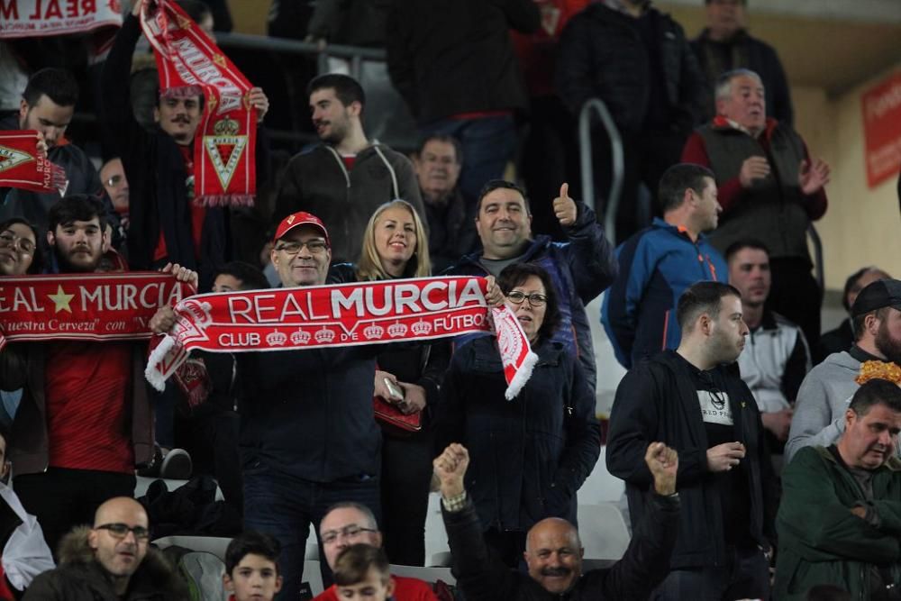 Ambiente en las gradas del Real Murcia - FC Cartagena