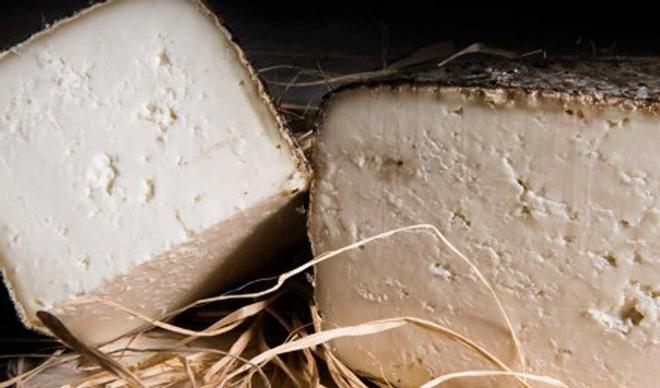 Queso Garrotxa, Queso de cabra semicurado, Formatges Muntanyola, World Cheese Awards