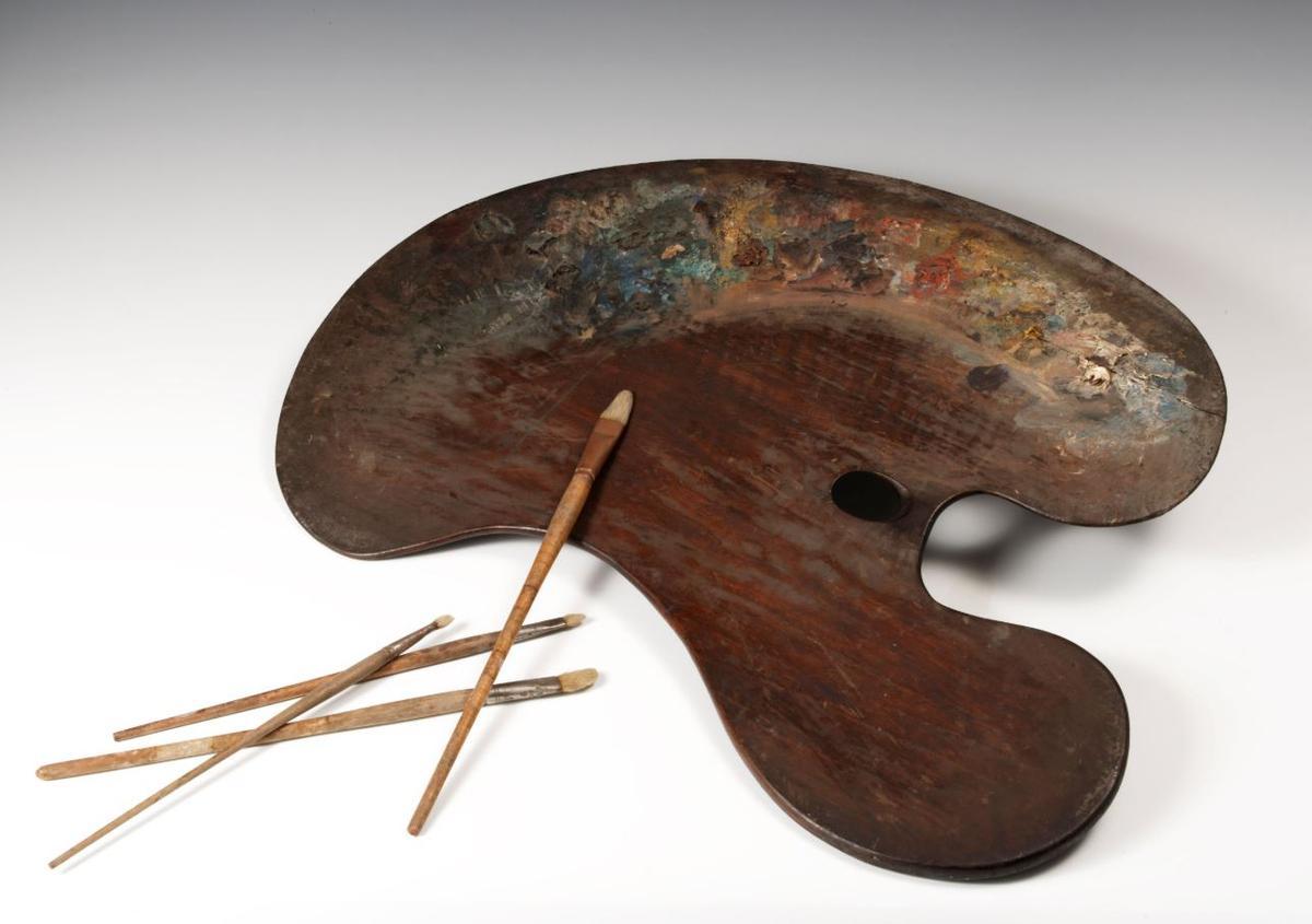 Paleta del pintor Varela, parte del legado del artista que conserva la Fundación Mediterráneo