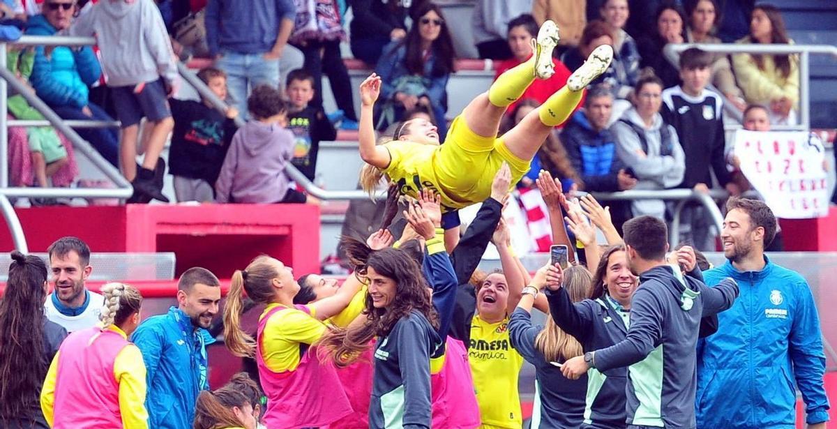 La capitana del Villarreal femenino, Lara Mata, cualga las botas para ejercer de médico.