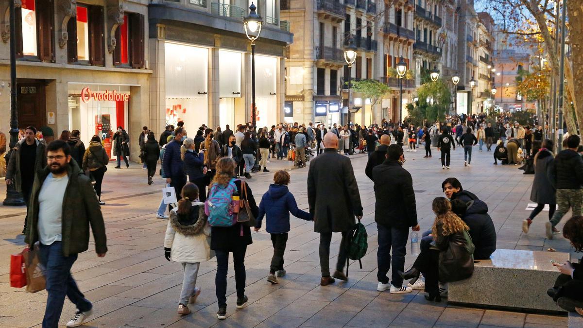 Ambiente en el Portal de l'Àngel de Barcelona