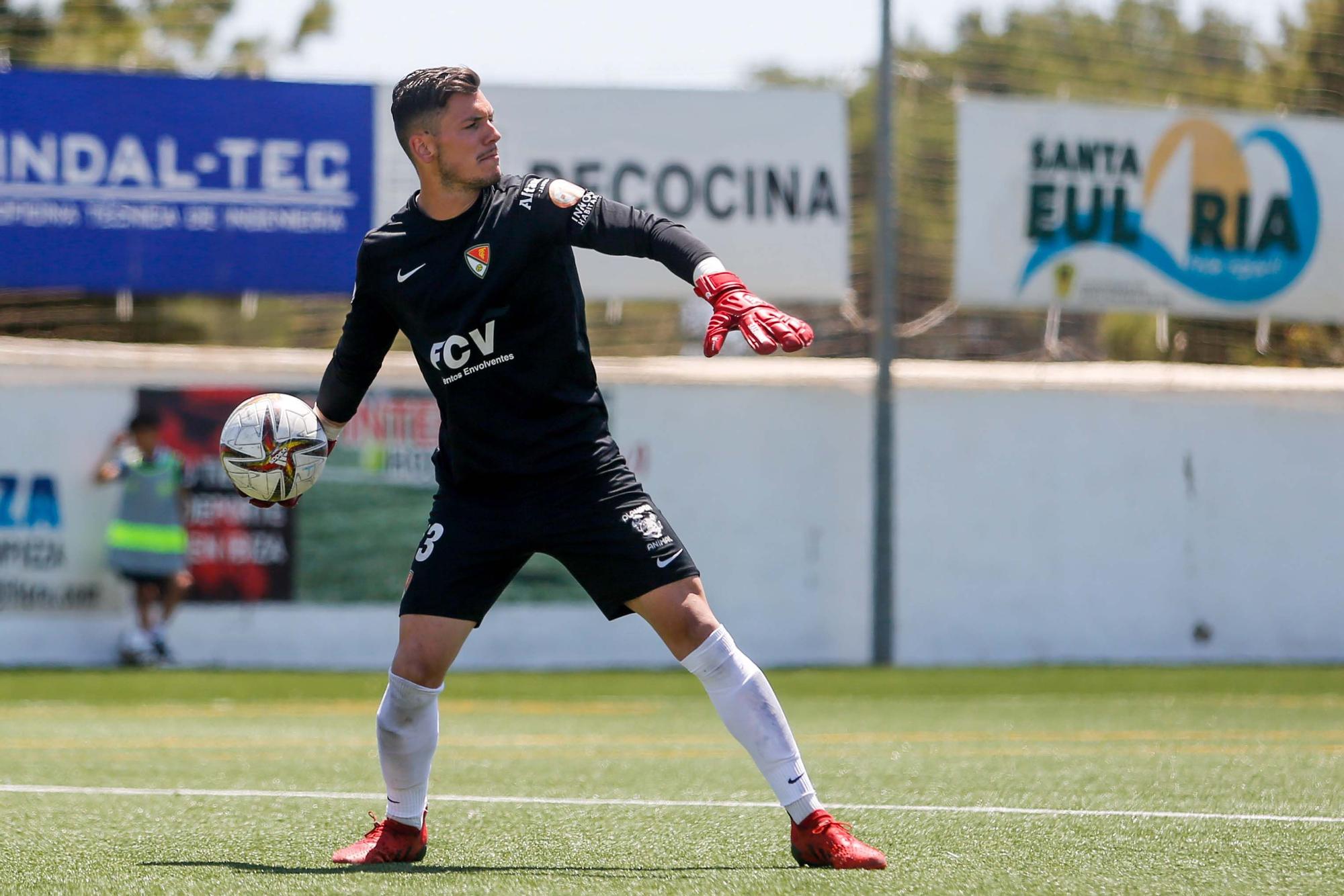 Fotos del partido entre Peña Deportiva y el Terrassa