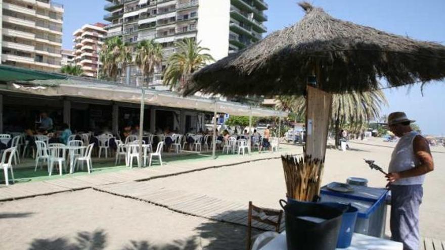 Detalle de la primera línea de playa de Marbella.