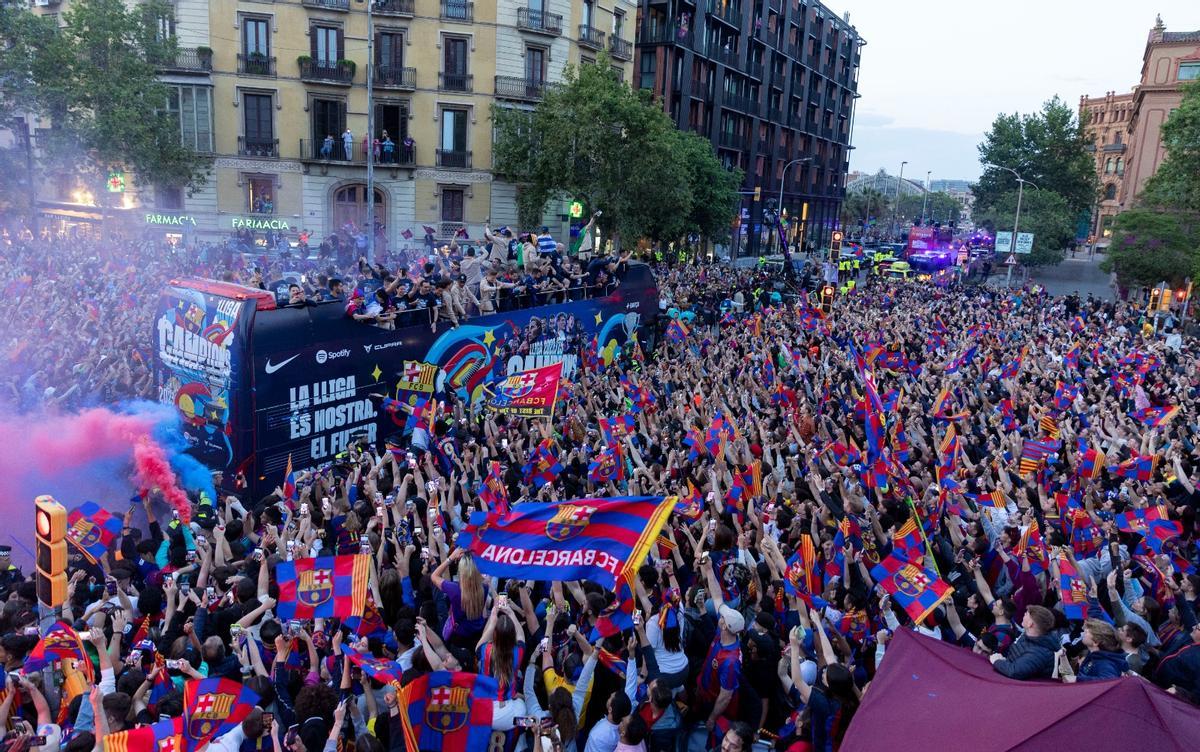 La Rúa del Barça, en imágenes: Lo que no se ha visto por TV La Rúa del Barça, en imágenes: Lo que no se ha visto por TV