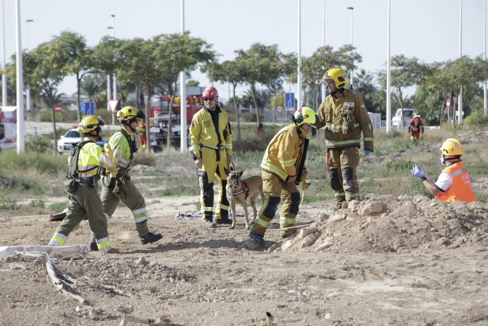 Más de 500 efectivos participan en un simulacro de accidente aéreo