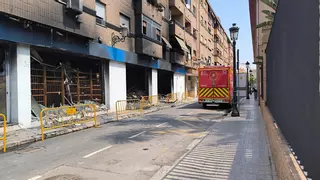 El incendio de la avenida del Puerto deja 56 viviendas inhabitables y el ayuntamiento exige a Tedi que realoje a las familias