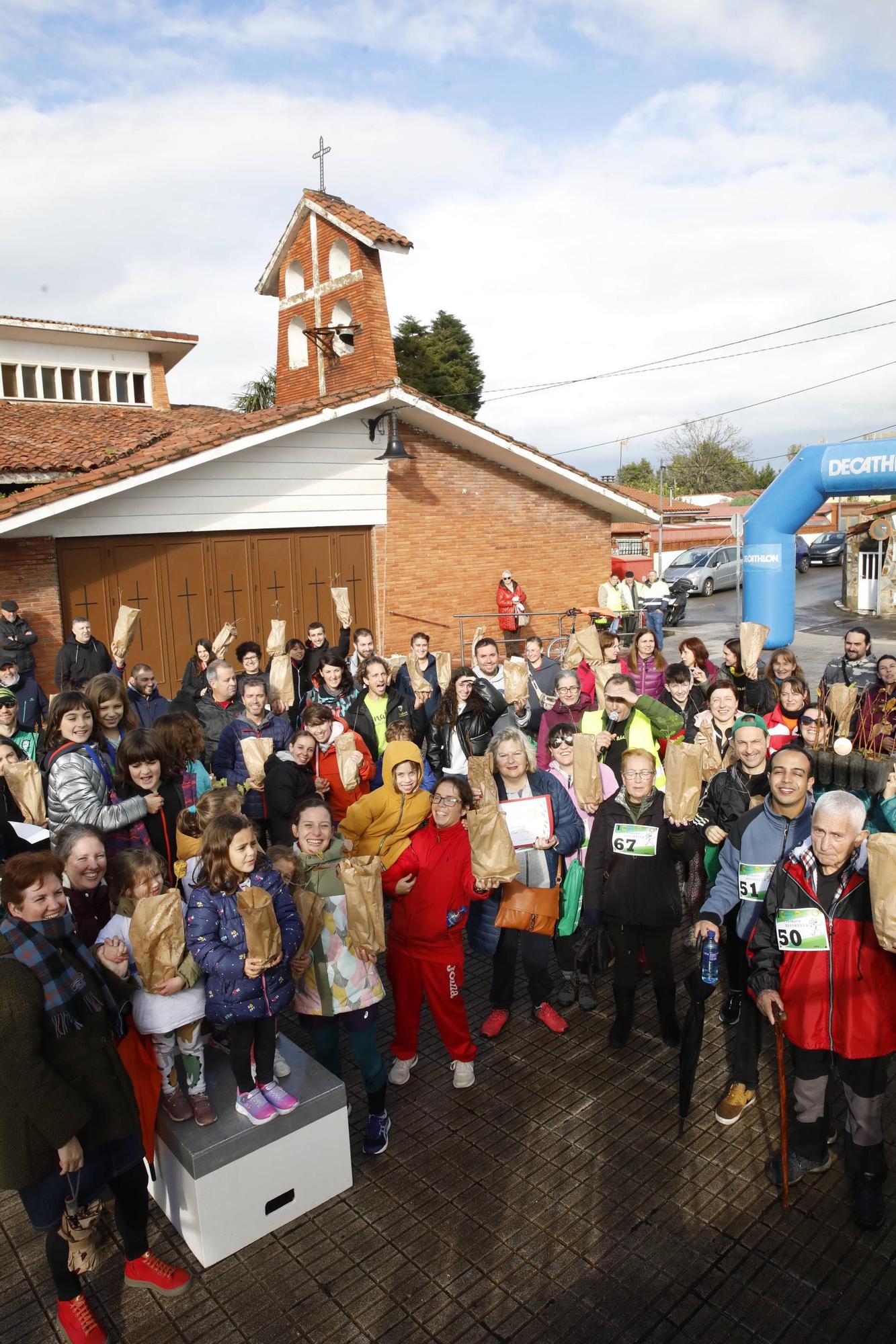 Los vecinos de Santa Bárbara, de fiestas (en imágenes)