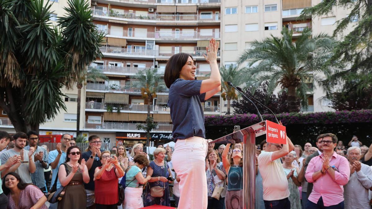Diana Morant apela a la oportunidad real de ganar en su puesta de largo como candidata del PSPV