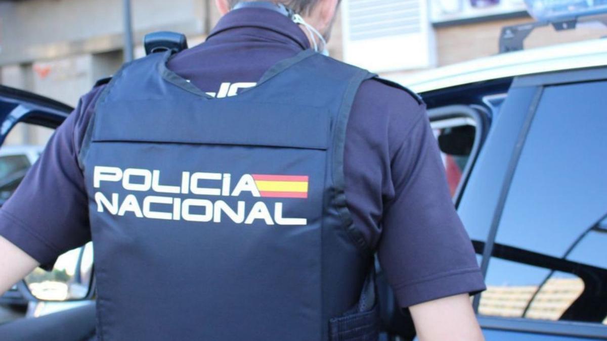 Agente de la Policía Nacional.