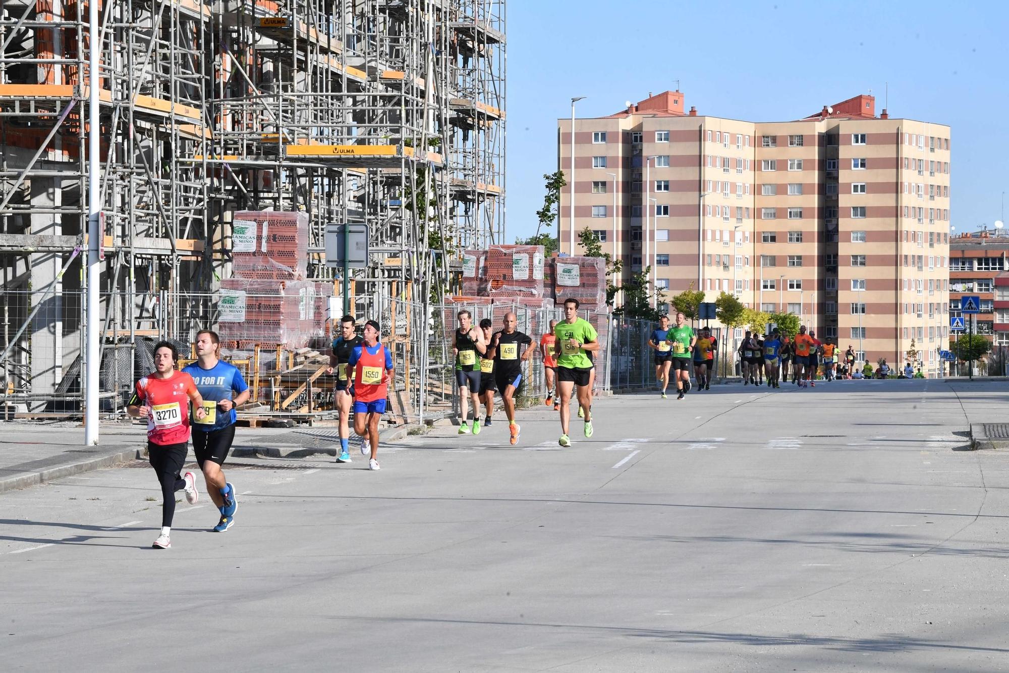 Más de mil corredores completan la carrera popular de Matogrande a Xuxán