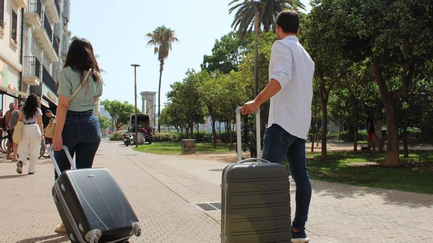 Los hoteleros rechazan la puesta en marcha de una tasa turística en Andalucía