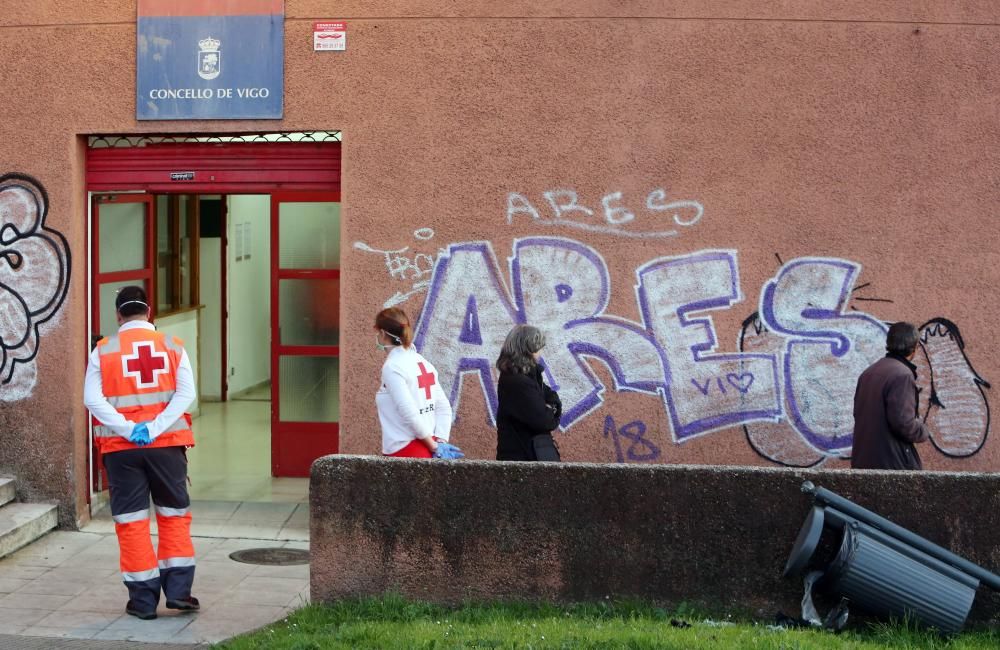 El pabellón dispondrá 38 camas además de una zona de comedores y otra de higiene para atender a las personas sin hogar durante el estado de alarma. // Marta G. Brea