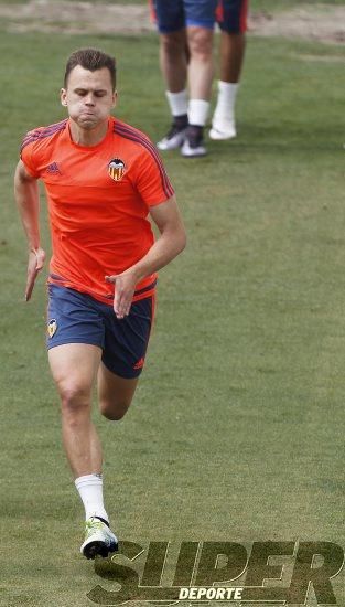 Cheryshev vuelve al grupo y apunta al Villarreal