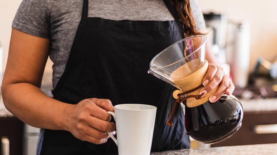 La pasión por el café se demuestra con esta cafetera (y está en Zara Home)