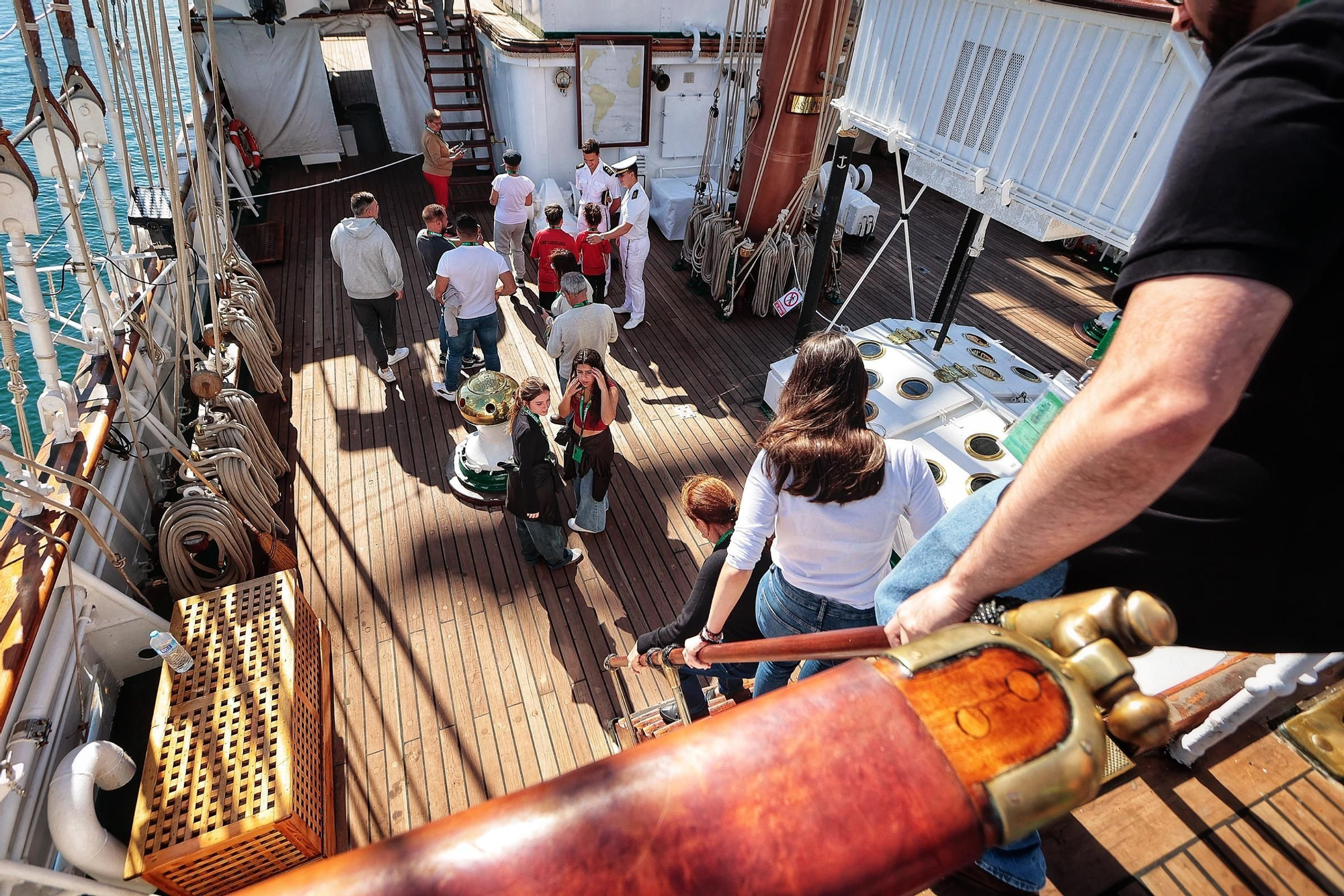 Queues outside the Juan Sebatián Elcano, the ship on which Princess Leonor was trained