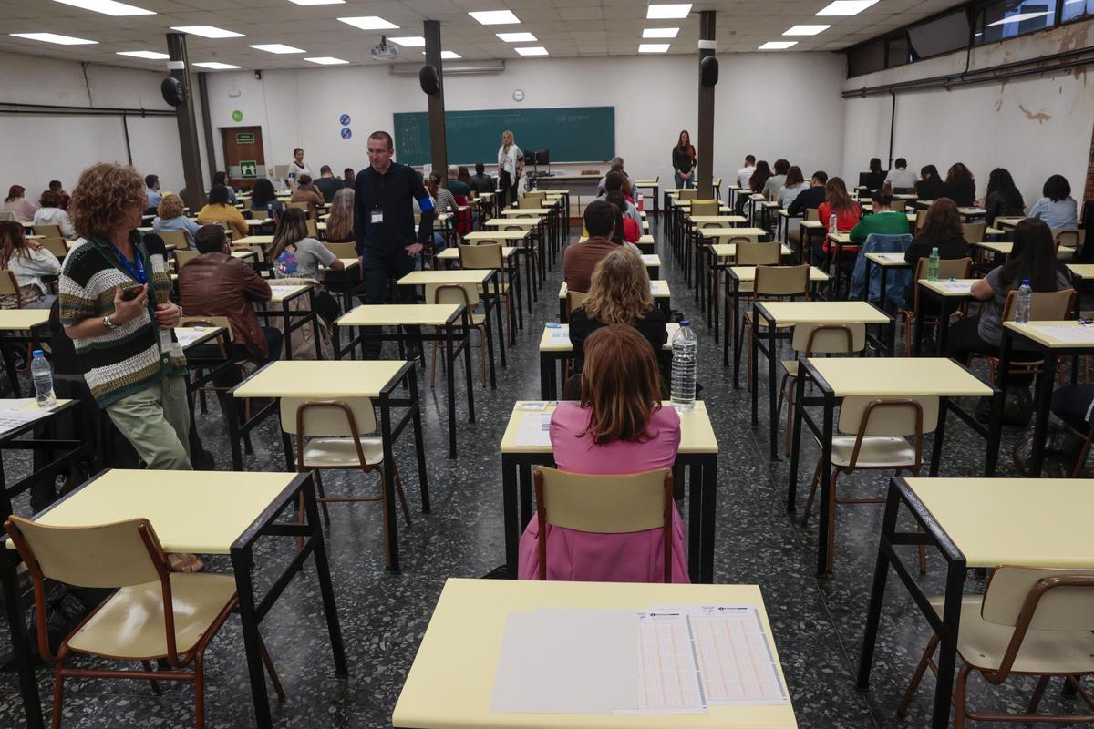 Imagen de un examen de oposición en Cataluña.
