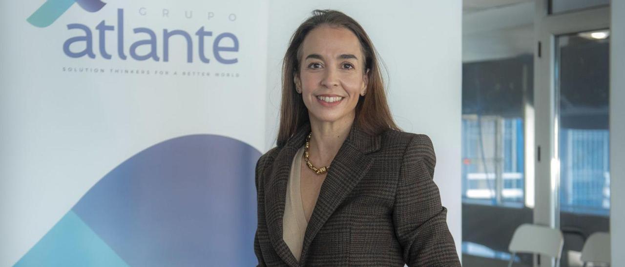 Maite Valiño, fundadora de la compañía, en la sede del Grupo Atlante en A Coruña. |   // CASTELEIRO/ROLLER AGENCIA