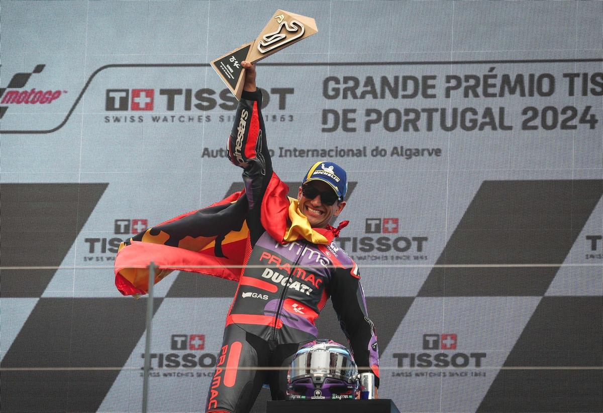 Jorge Martín celebra su victoria en el Gran Premio de Portugal.