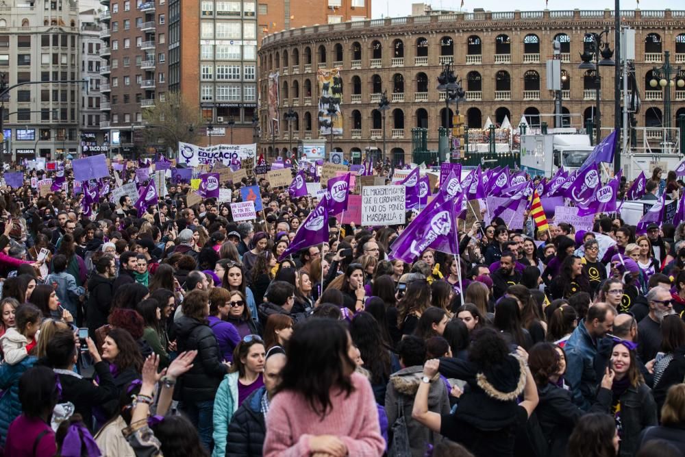 Manifestación del Día de la Mujer en las calles de València