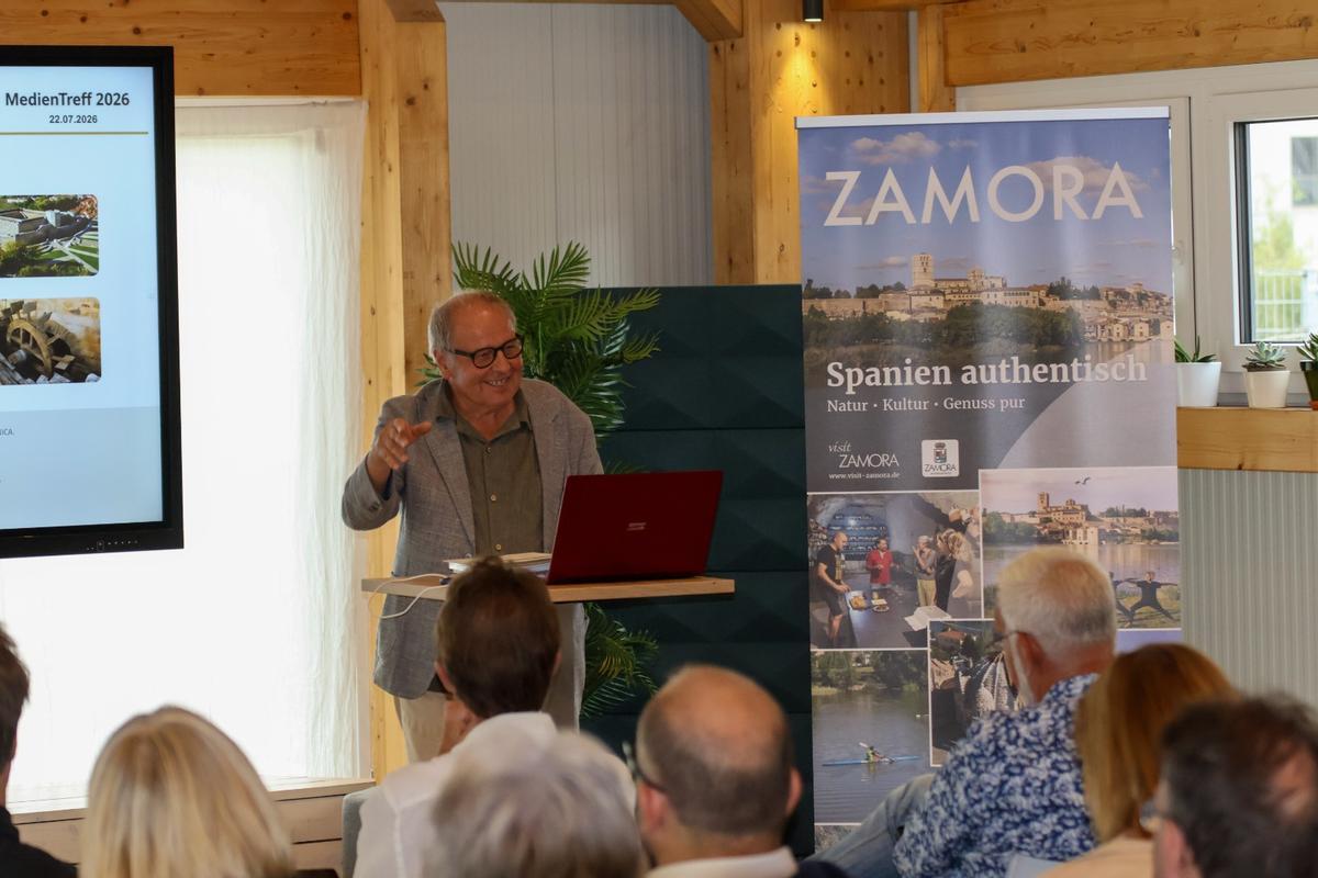 Strieder, en la presentación de Zamora a influyentes y periodistas especializados alemanes en Berlín.
