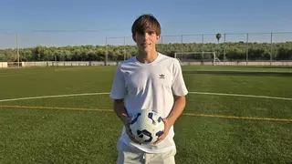 Andrés Cuenca: "Es un orgullo y un privilegio representar al Fútbol Club Barcelona"
